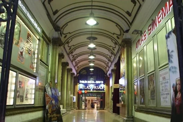 Atlas Passage Open-Air Film Days 2025