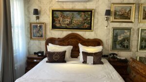 Beyoglu Design Hotel, Beyoglu Hotels, Istanbul, Faik Pasha Apartments, boutique accommodation, room types, guest reviews, direct booking, city center, family hotel, 2025
