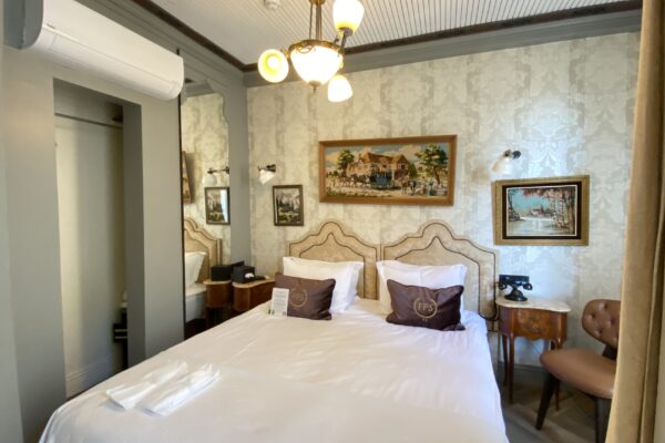 Beyoğlu Hotels 2025: Istanbul Stay Guide & Local Experiences with Faik Pasha Apartments