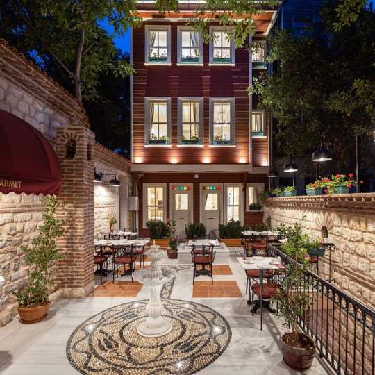 Unwind in Style: Discover İstanbul Boutique Hotels