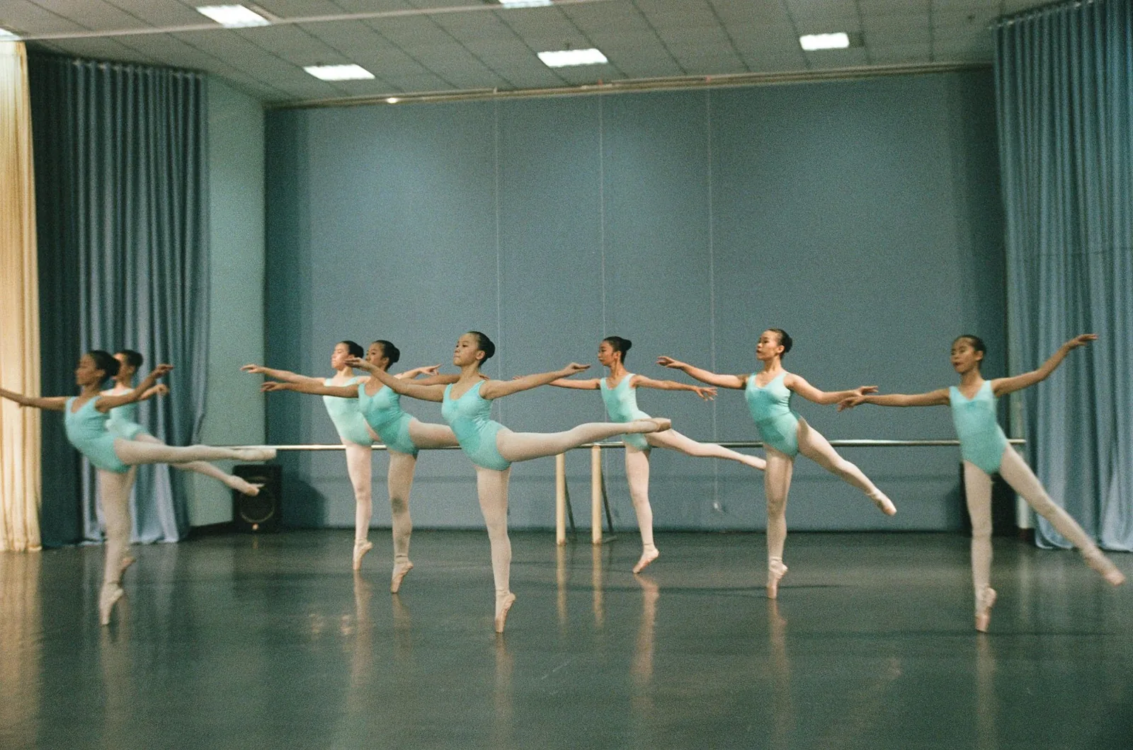 Dancers in The Nutcracker Istanbul 2026 production bring Tchaikovsky's score to life